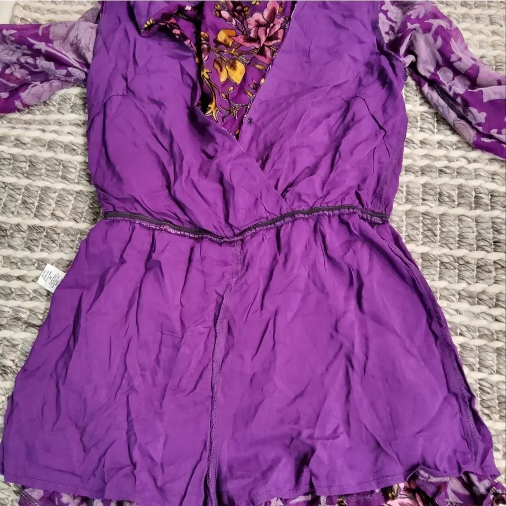 Honey Punch Velvet Burnout Romper Size M